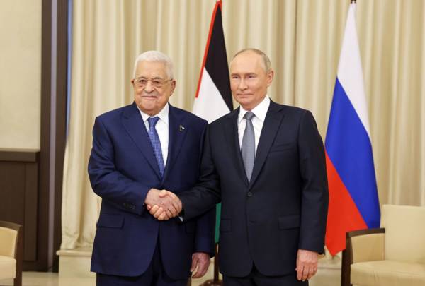 Putin ve Abbas, Filistin’i görüştü