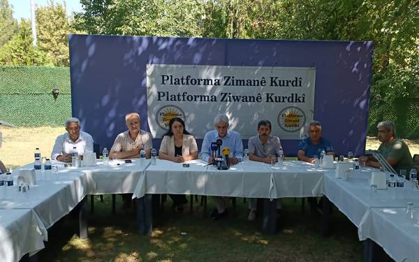 Kürt Dil Platformu: Kürtçe kırmızı çizgimizdir, anadilinde eğitim istiyoruz