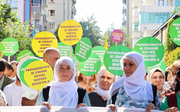 Bayram Bozyel: “Kürtçe eğitim Kürtlerin ortak talebidir”