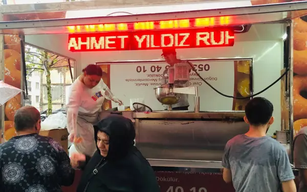 /haber/activists-stage-counter-demonstration-during-anti-lgbti-rally-in-istanbul-299721