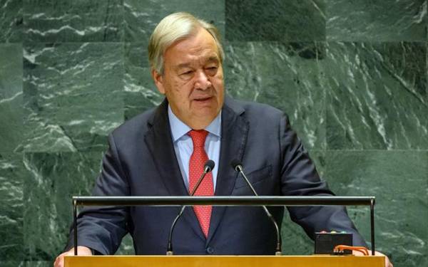 Guterres: "Hayal edilemez olana, sonunda dünyayı yutacak barut fıçısına doğru sürükleniyoruz"