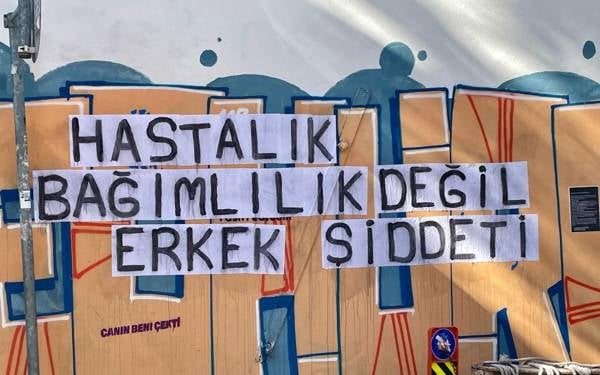 Aralık Feminist Kolektif: Hastalık değil, erkek şiddeti