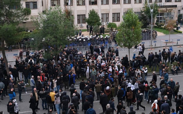 Batman’da kayyım protestosuna polis müdahalesi: 60 gözaltı