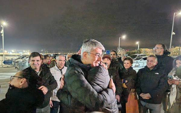 Kurdish poet İlhan Sami Çomak released from prison after 30 years