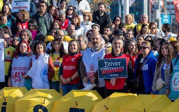 İş bırakma eyleminin son günü: Hekimler istifa etmeye hazırlanıyor