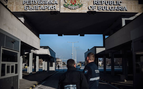 /haber/bulgaristan-ve-romanya-ab-nin-vizesiz-seyahat-bolgesine-dahil-oldu-303246