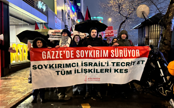 İsrail Başkonsolosluğu önünde ‘Gazze’ protestosu: “Filistin’e özgürlük İsrail’e boykot”