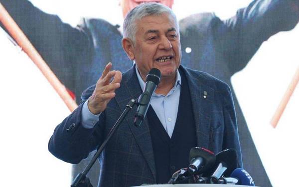 /haber/chp-li-eski-belediye-yoneticileri-hakkinda-15-yila-kadar-hapis-talebi-306896