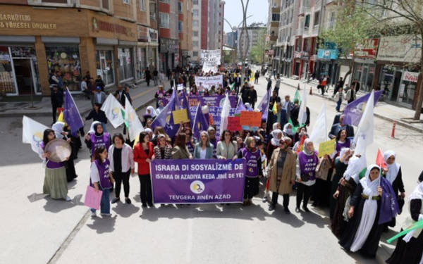 Li Wanê karker 1ê Gulanê pîroz dikin