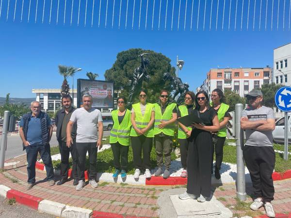 İşten çıkarılan Çiğli Belediyesi