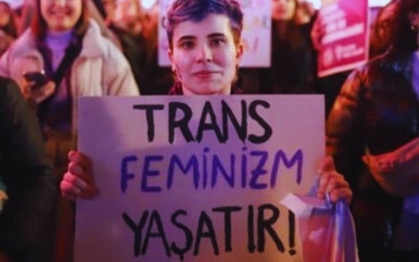 LGBTİ+ hakları savunucusu Asya Gökalp tutuklandı
