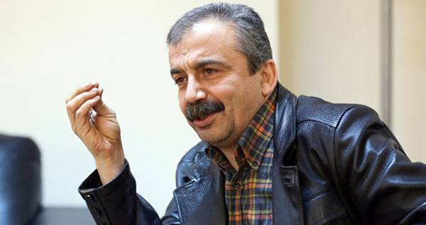 Sırrı Süreyya Önder hayatını kaybetti