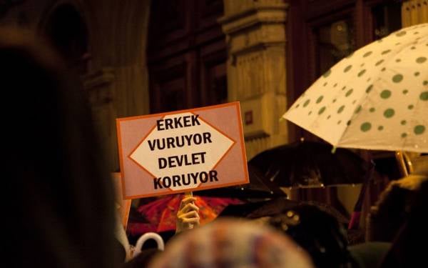 Erkekler Nisan’da 36 kadını öldürdü