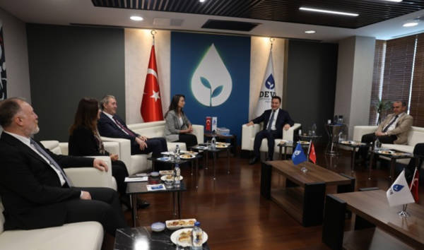 Hevdîtina Hevserokên Giştî yên DEM Partiyê û Babacan dest pê kir