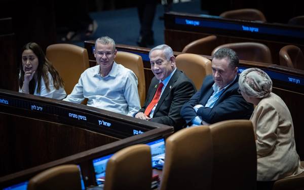 /haber/netanyahu-abd-nin-ateskes-onerisini-kabul-ettigini-acikladi-307901