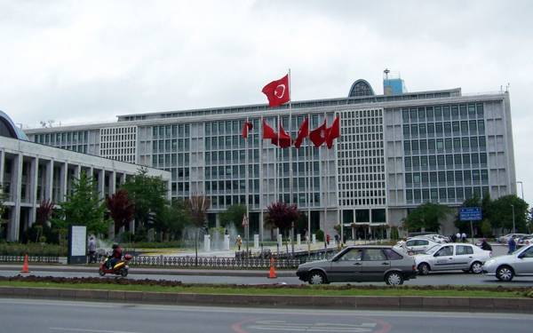 /haber/ibb-5-dalga-operasyonu-bir-kisi-tutuklandi-bir-kisi-serbest-birakildi-308011