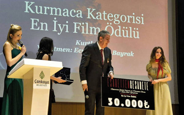 "TRT sunucusunun saldırısı sanat üzerinde kurulan baskıdan, sansürden azade değil"