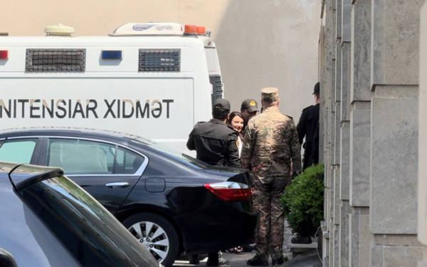 Azerbaycan’da gazeteci Sevinç Vagifgizi hapiste