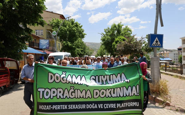 /haber/dersimde-madene-karsi-yuruyus-dogamiz-kutsaldir-yok-edilemez-308257