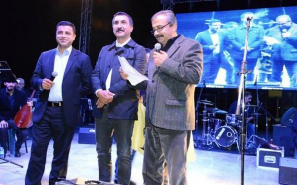 Selahattin Demirtaş ve Ferhat Tunç’tan Sırrı Süreyya Önder için şarkı
