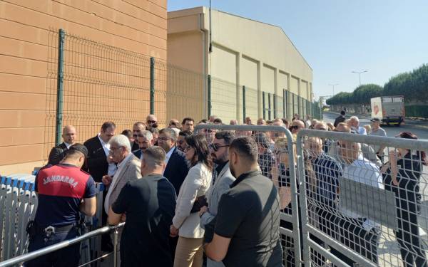 Ekrem İmamoğlu, Akın Gürlek davasında hakim karşısında: Yargılanmıyoruz, cezalandırılıyoruz