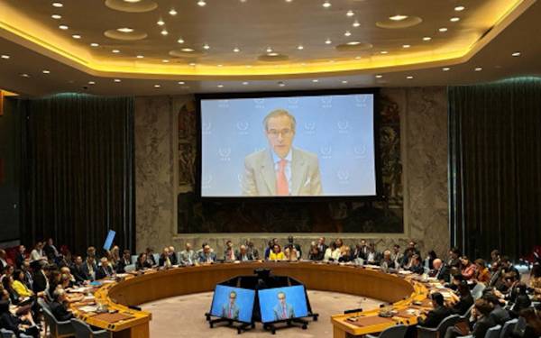 /haber/iaea-raporlari-iran-da-nukleer-silah-gelistirildigine-dair-hicbir-kanit-icermiyor-308659