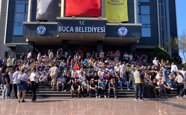 Buca Belediyesi'nde işçiler kazandı, direniş sona erdi