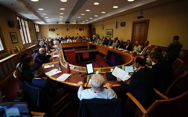 /haber/ingiltere-parlamentosunda-kurt-konferansi-diplomatik-destek-harekete-gecmeli-308910