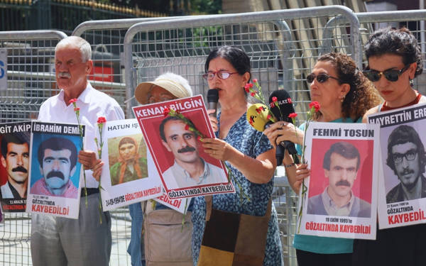 /haber/cumartesi-anneleri-insanlari-sirnak-ta-kaybedilenleri-andi-308928