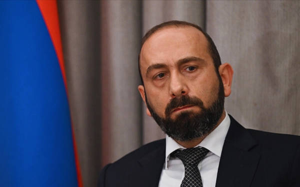 Ermenistan’dan Rusya’ya: İç işlerimize karışmayın
