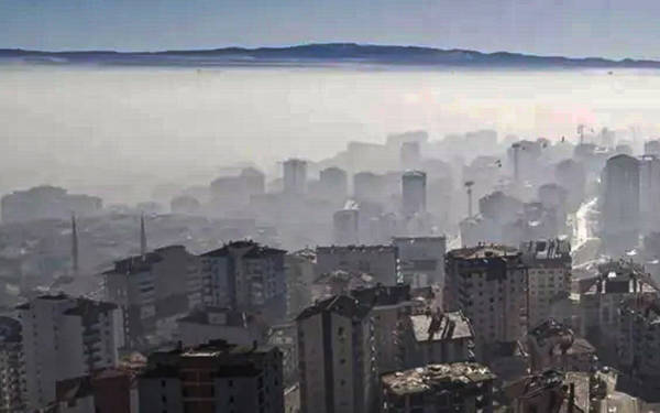 İklim Kanunu kabul edildi | Muhalefet: "Asıl amaç doğa değil, ticaret"