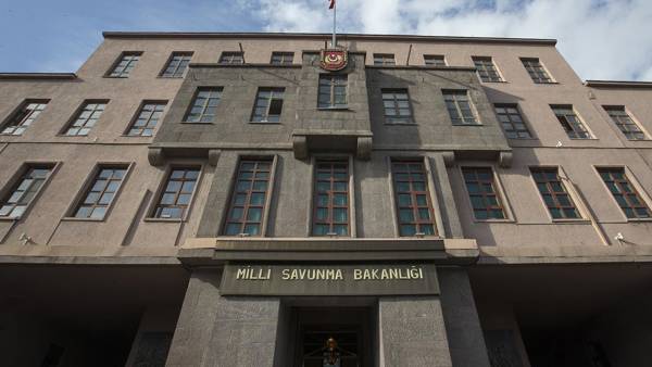 İskenderun'da iki asker aşırı sıvı kaybından öldü