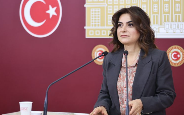 /haber/dem-parti-den-komisyon-cikisi-chp-ile-bakis-acimiz-ayni-309885