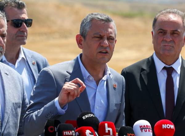 /haber/ozel-chp-cozum-sureci-komisyonuna-katilacak-309968