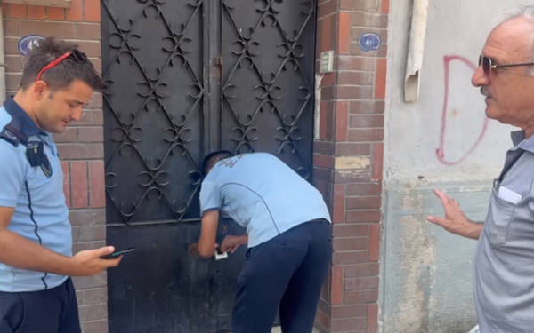 Komeleya Çand û Ziman a Awestayê mohr kirin: Mohrkirina saziya ziman êrişa li dijî zimanê milyonan e