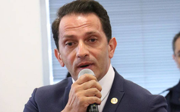 /haber/ozgur-ozel-mucahit-birinci-dosyasini-acti-sorusturma-baslatildi-310414