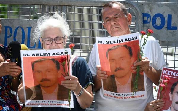 Kayıp yakını İhsan Acar: Babamı gözlerimin önünde aldılar, bir daha dönmedi