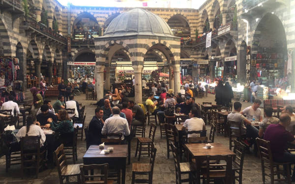 Kürtçe nesiller arasında zayıflıyor, anadilinde eğitim talebi yükseliyor