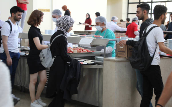 İstanbul Üniversitesi’nde yemekhane ücretlerine yüzde 50 zam