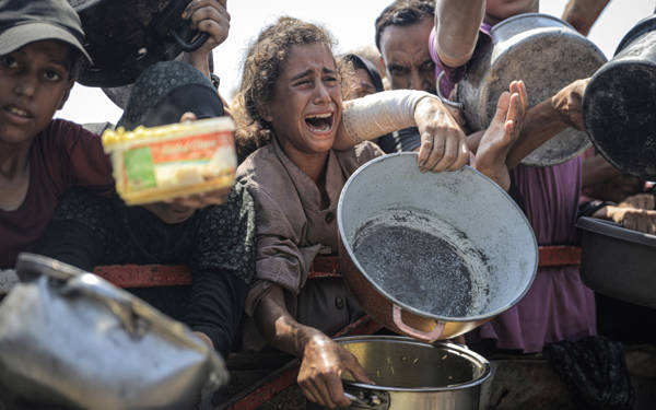 /haber/gazzede-kitlik-resmen-dogrulandi-500-binden-fazla-insan-aclik-ve-olumle-karsi-karsiya-310734