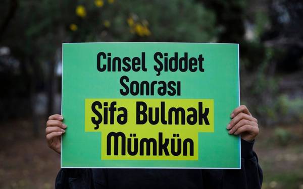 Psikiyatrist Arzu Erkan: Cinsel şiddet intikamla değil, onarıcı adaletle aşılabilir