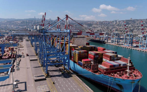 /haber/turkiye-israil-arasinda-gemi-trafigi-durmuyor-311296