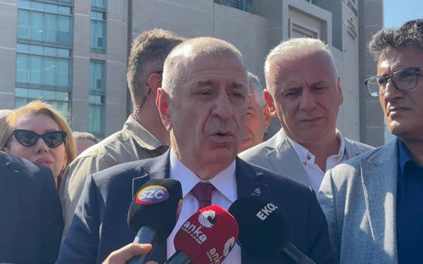 Ümit Özdağ: “Bu demokrasi de, hukuk devleti de değildir”