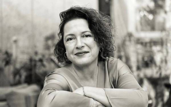 Gezi mahpusu Çiğdem Mater’le sanatsal dayanışma: Tuhaf Saçma Neyse