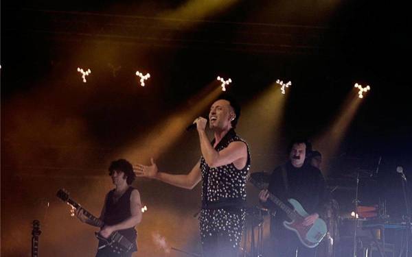 Mabel Matiz’in 'Perperişan' şarkısı erişme engellendi