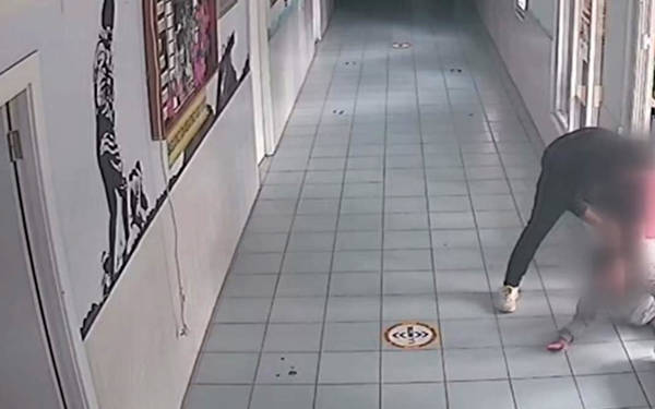 Down sendromlu çocuğu darbeden öğretmen özel eğitim bölüm başkanı oldu