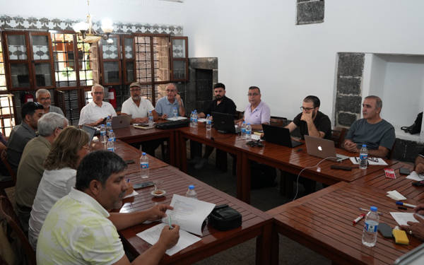 Grûba Xebate ya Vateyî reya 40. Amed de kom bîye