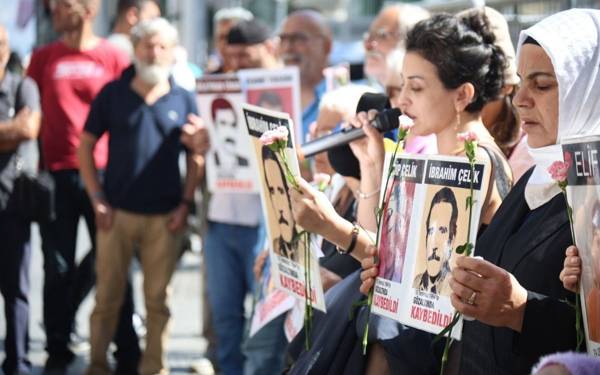 Cumartesi Anneleri: Hakikat Komisyonları ertelenemez bir zorunluluktur