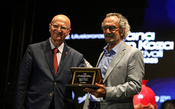 Adana Altın Koza, emeğe ödüllerle başladı