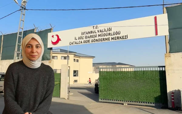 Geri gönderme merkezlerini haberleştiren gazeteciye hapis istemi